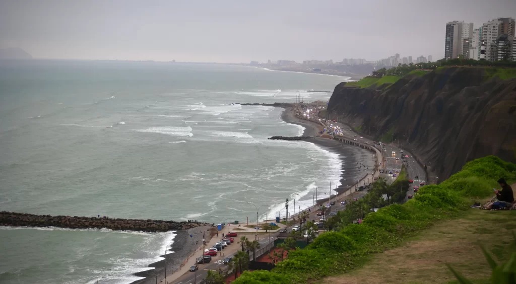 family-vacation-in-peru-