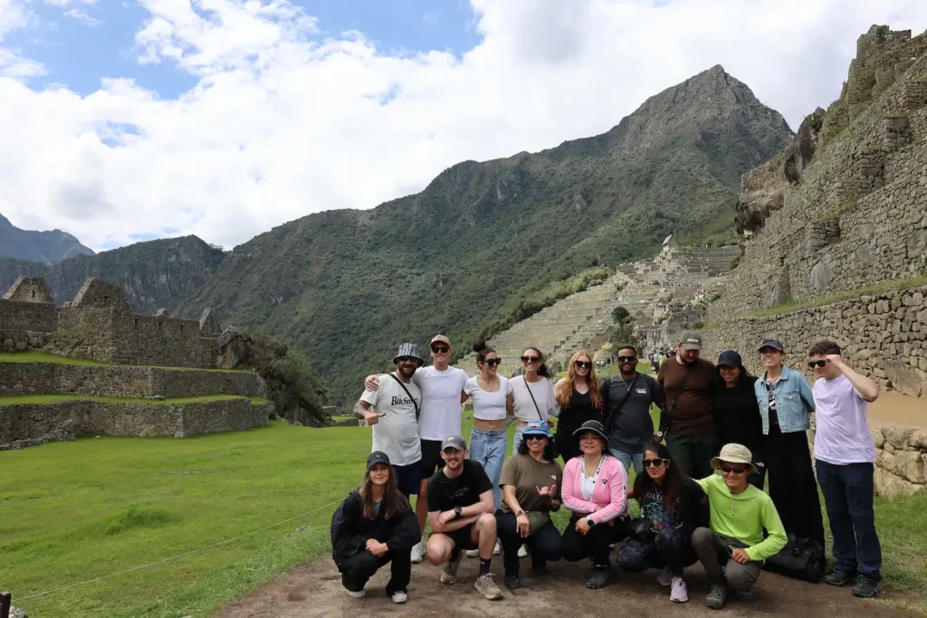 Why Travelers Love Pre-Planned Machu Picchu Travel Packages?